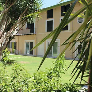 Corte Del Merlo Bed & Breakfast Palermo