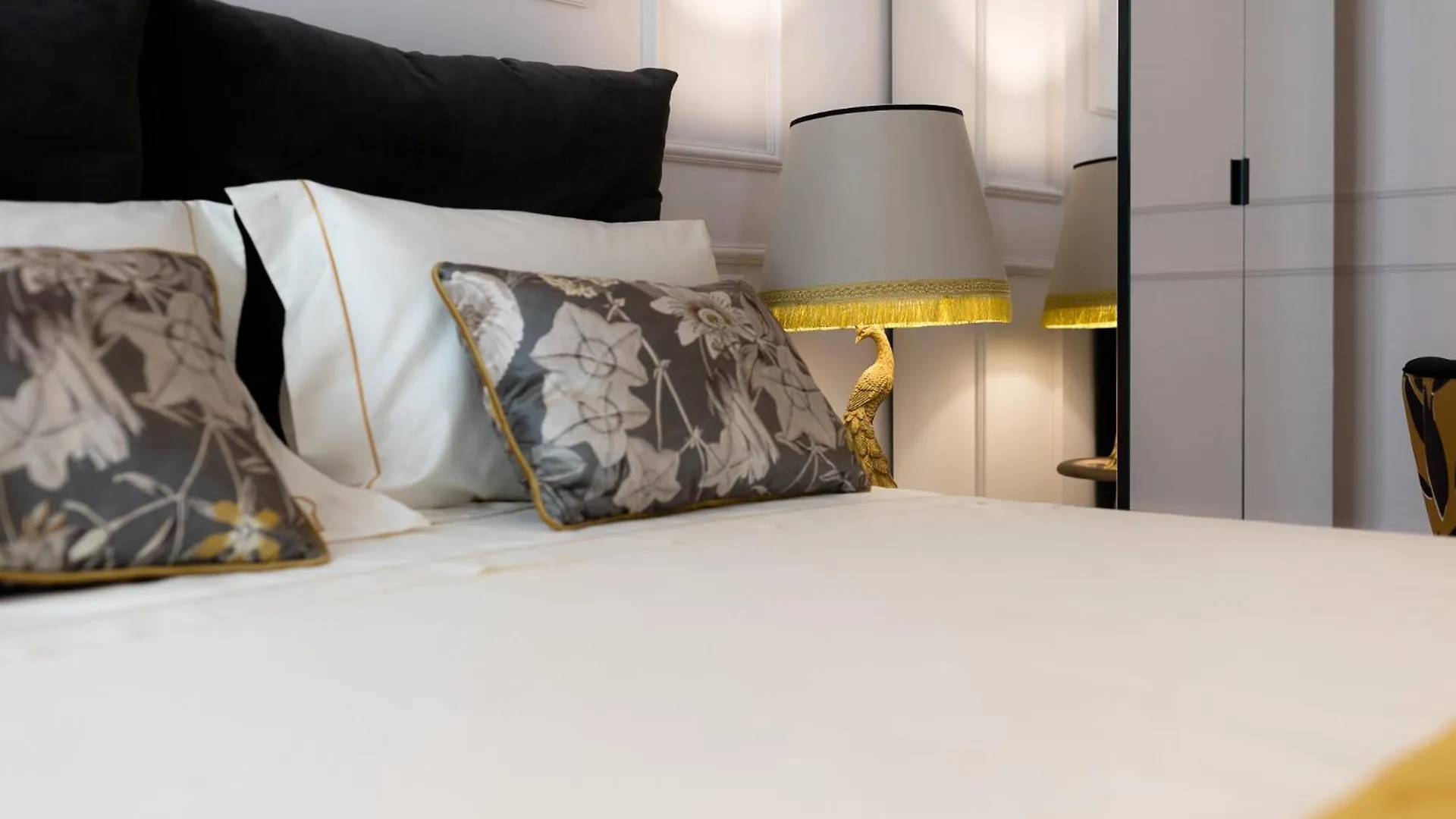 Le Cinque Lampade Florence Suites Appartamento